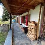 Beautiful Swiss With Breathtaking Views And A Sauna 샬레