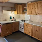 샬레 Beautiful Swiss With Breathtaking Views And A Sauna